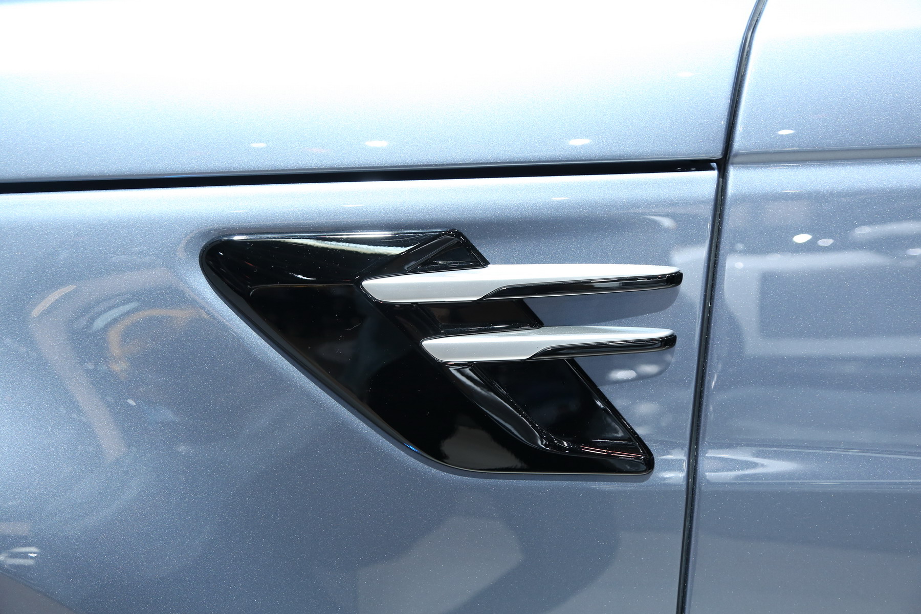 揽胜运动版新能源