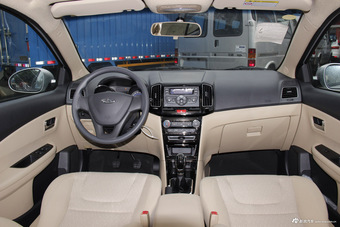 2015款奇瑞E3 1.5L手动风尚型图片