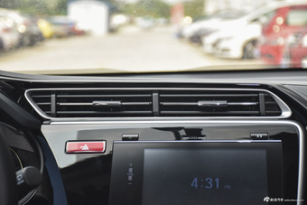 2017款竞瑞1.5L自动豪华版