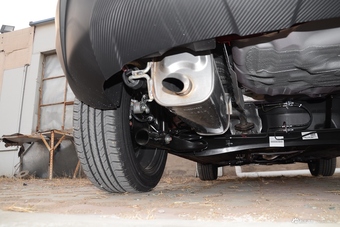 2017款纳智捷 U5 SUV 1.6L手动爵士版