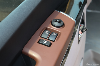 2016款瑞风M5 1.9T手动柴油商务版