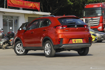 2017款锐腾1.5T 20T自动豪华版