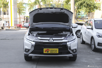 2018款欧蓝德2.0L自动两驱荣耀版5座