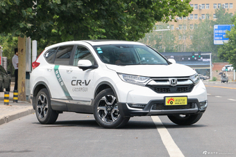 2017款CR-V 1.5T 240TURBO自动四驱豪华版