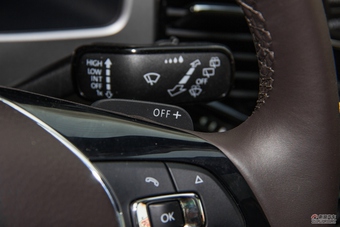 2017款途昂2.5T自动四驱至尊旗舰版530 V6