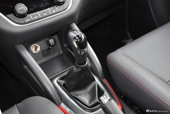 2017款伽途im8 1.5L手动智尚型