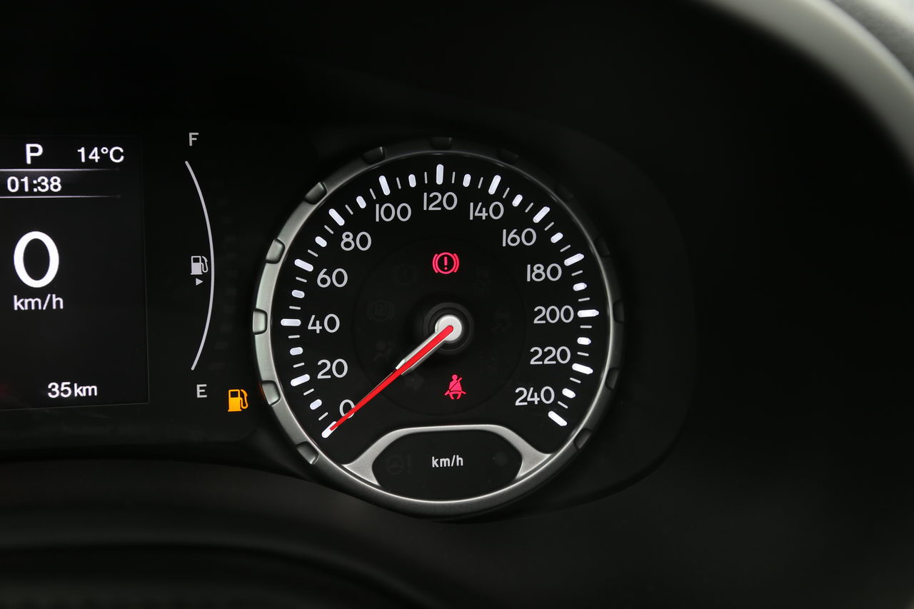 2017款自由侠2.0L自动四驱越能敞篷版