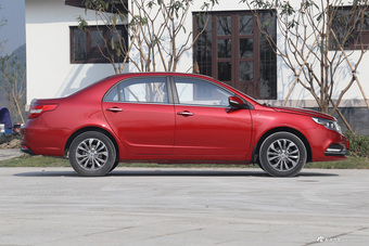 2017款吉利远景 1.5L AT幸福版