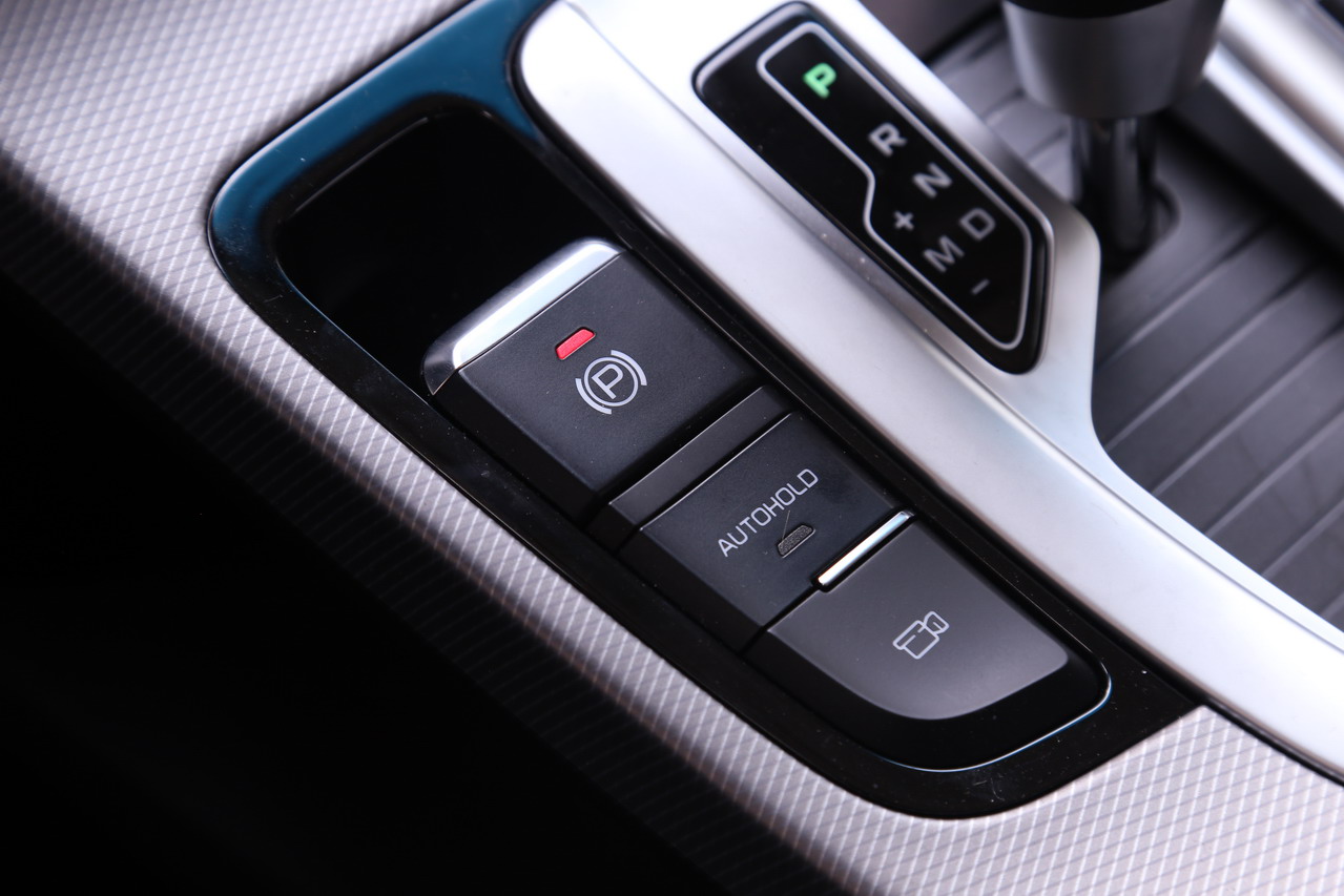 2018款帝豪GS 1.4T自动尊尚智联型领潮版