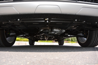 2017款骏派D60 1.8L自动尊贵型 