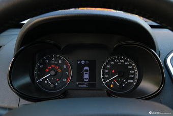 2017款风神AX5 1.4T手动趣尚型