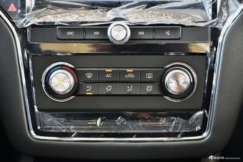 2017款荣威i6 1.5T手动豪华版20T