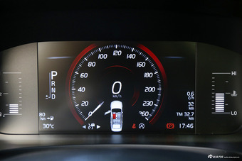 2017款沃尔沃S90 2.0T自动T4智逸版