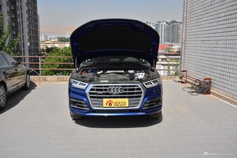 2018款奥迪Q5L 2.0T自动45 TFSI Sport plus 