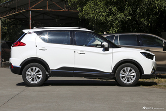 2018款海马S5青春版 1.6L自动豪华型