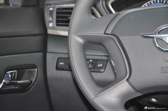 2017款海马M6 1.6L手动舒适型