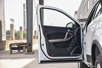 2017款海马S5强动力版1.6L手动舒适型