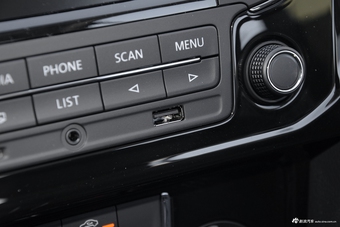 2017款宝来1.6L手动舒适型