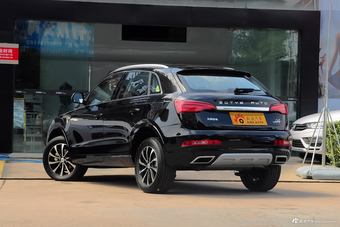 2016款众泰SR7 1.5T自动魔方之心版