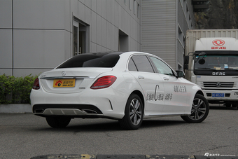 2017款改款奔驰C级C200L 2.0T自动运动版