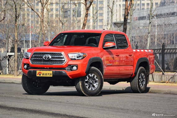 2016款丰田塔库玛3.5L自动四门短轴TRD OFF ROAD加版