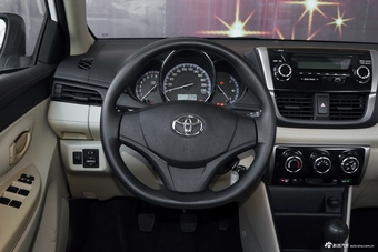 2017款威驰FS 1.3L手动锋锐版