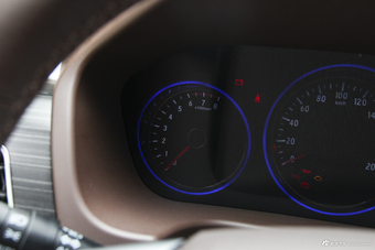 2018款北汽幻速S7 1.5T 手动尊享型