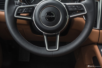 2017款众泰SR9 2.0T自动极致之心版