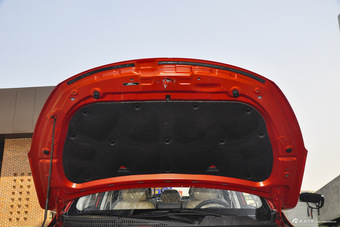 2016款昌河Q35 1.5L自动精英炫智版