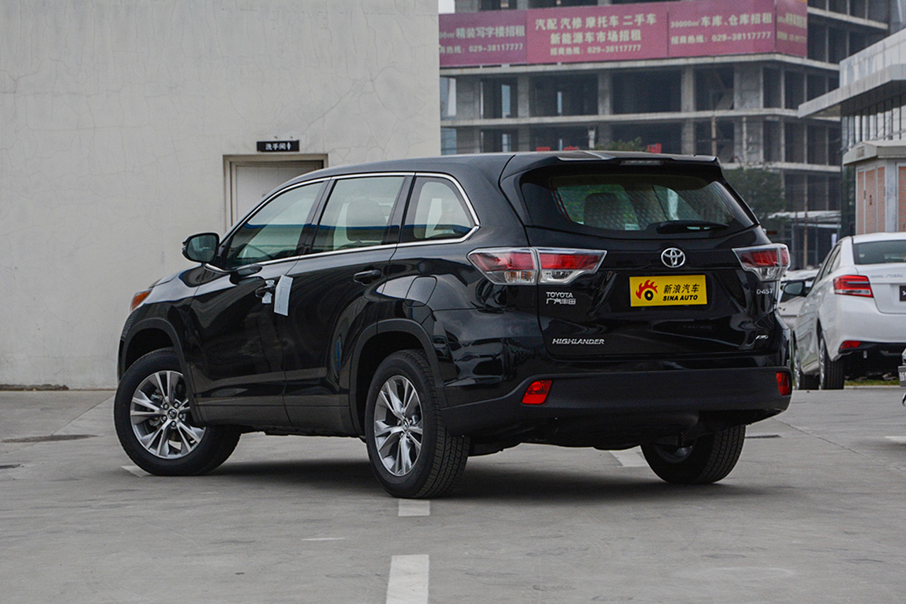 2017款汉兰达2.0T自动四驱精英版7座