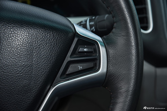 2015款纳5 1.8T自动旗舰型