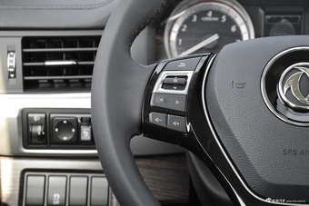 2017款景逸X5 1.6L自动尊享型