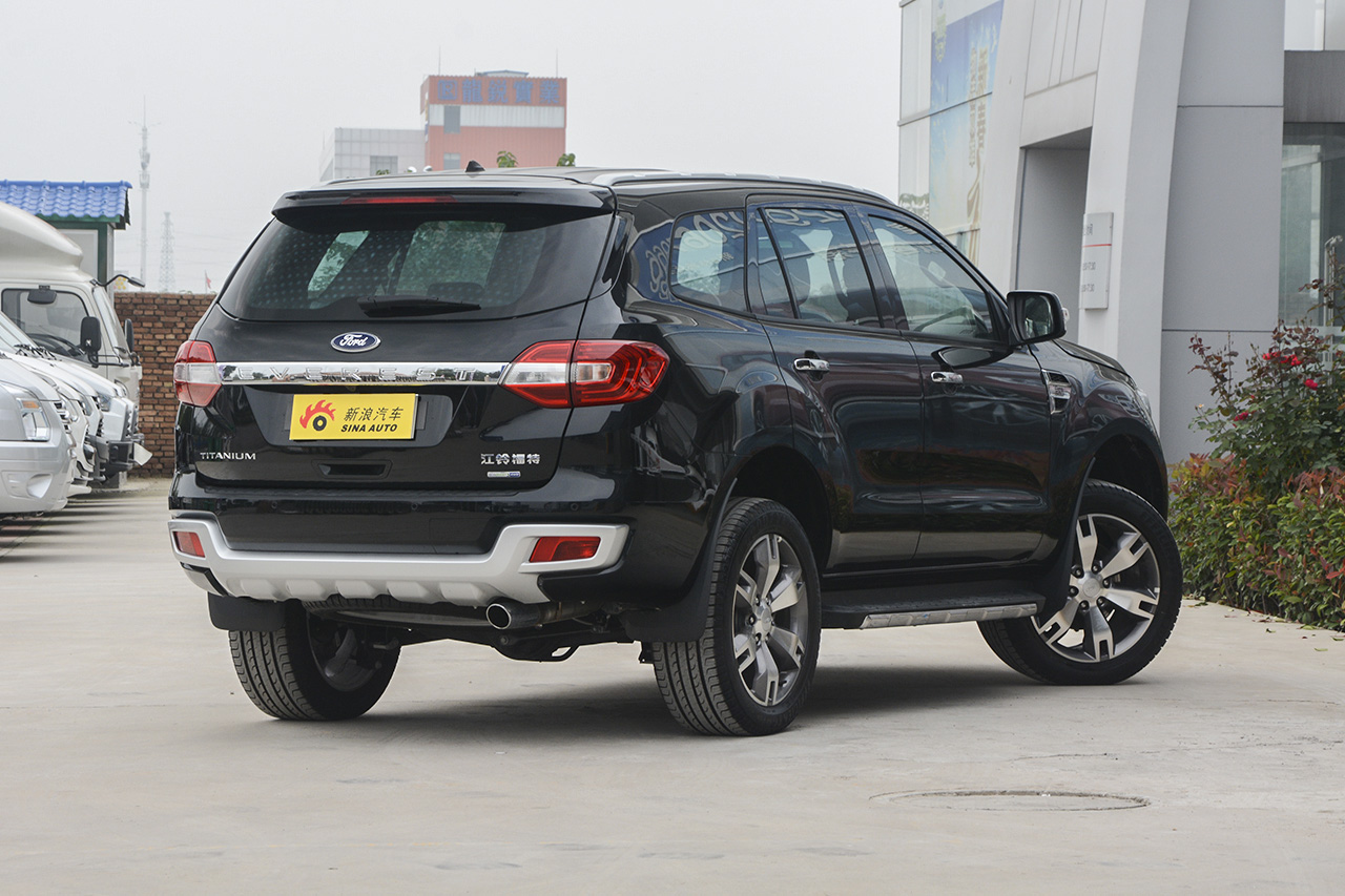 2017款撼路者2.0T自动四驱旗舰版汽油7座