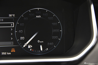 2016款揽胜3.0自动V6 SC Vogue