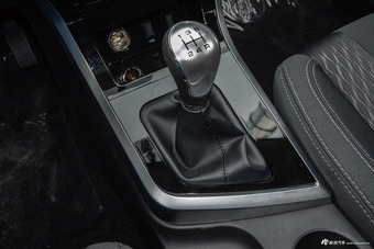 2018款海马S5青春版 1.6L手动豪华型