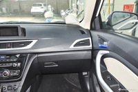 2016款悦翔V7 1.6L自动乐享型国V