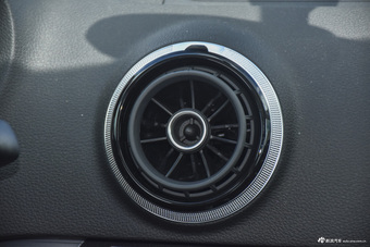 2016款奥迪A3 1.4T自动Limousine 35TFSI风尚型