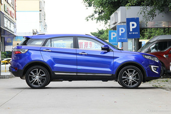 2016款驭胜S330 1.5T自动两驱旗舰版