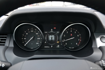 2016款揽胜极光2.0T自动倾橙限量版