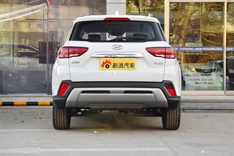 2018款现代ix35 2.0L自动两驱智勇·畅享版