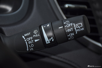 2015款CR-V 2.4L自动两驱豪华版