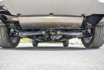 2016款瑞虎7 1.5T手动耀臻版