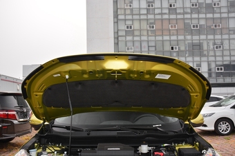 2017款CR-V 1.5T 240TURBO自动四驱尊贵版
