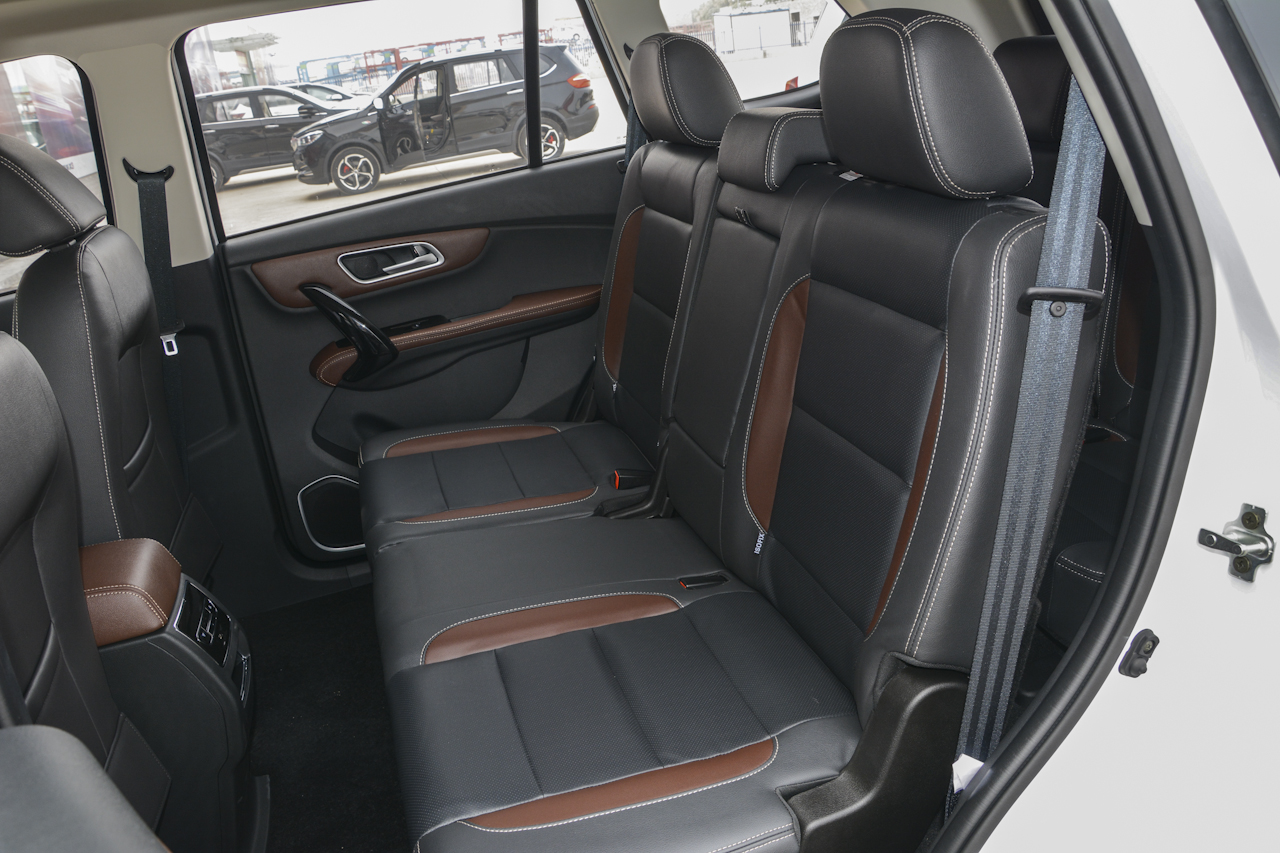 2017款斯威X7 1.5T自动智享型 