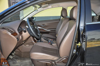 2014款众泰Z300 1.5L手动豪华型