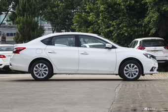  2018款轩逸1.6L自动XV尊享版 