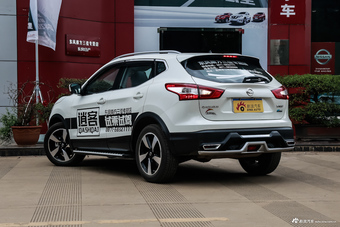 2016款逍客2.0L自动XV TOP旗舰版