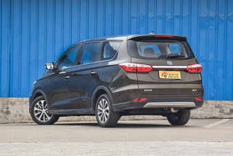 2017款凌轩1.6L手动幸福型