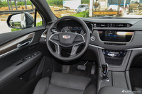 2016款XT5 2.0T自动28T四驱领先型