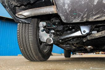 2017款宝骏560 1.5T DCT尊享型